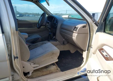 2001 Nissan Pathfinder Le z USA, uszkodzony, nr VIN JN8DR09X21W567899